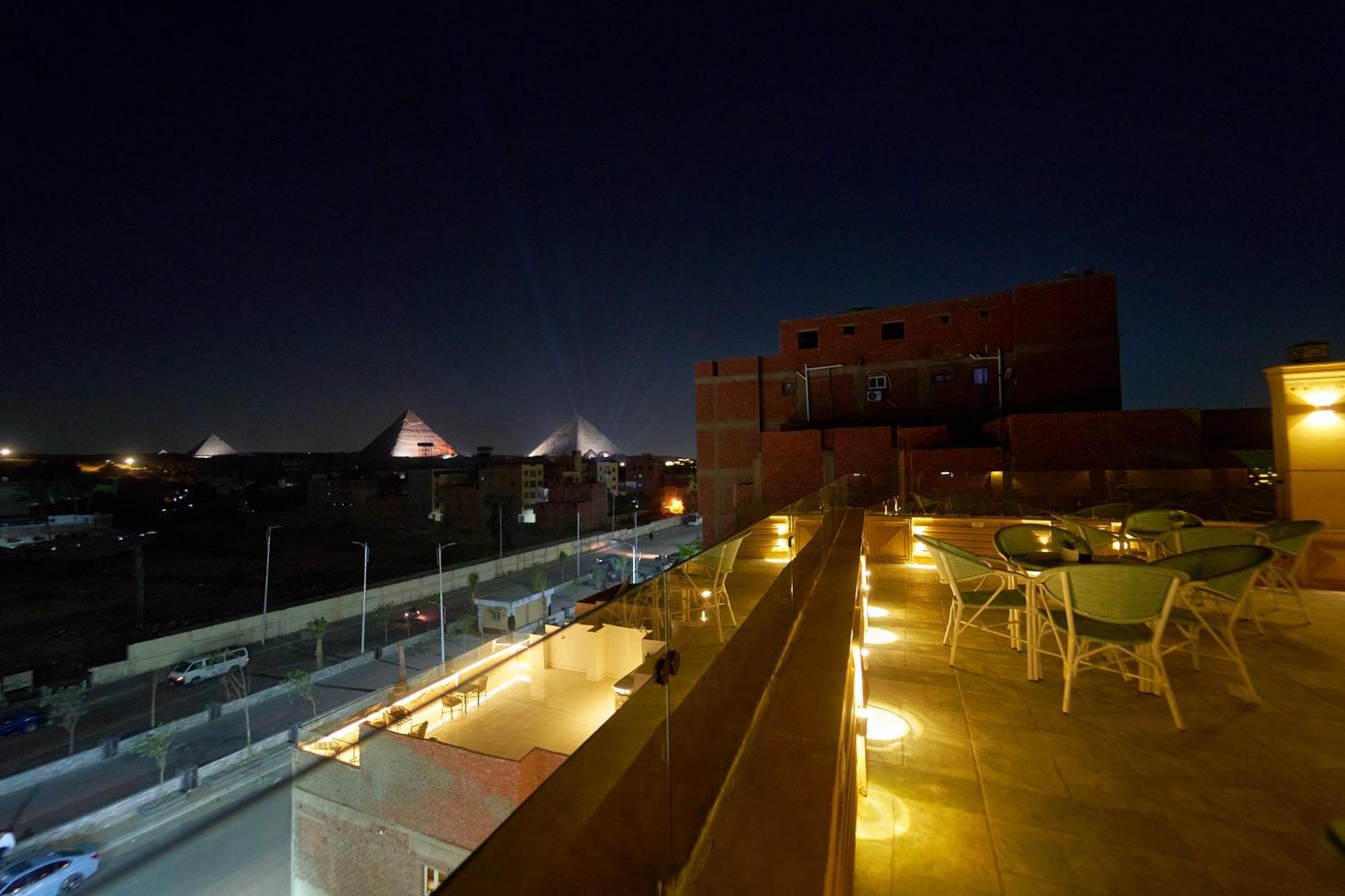 Crown Pyramids View Hotel Giza Ngoại thất bức ảnh