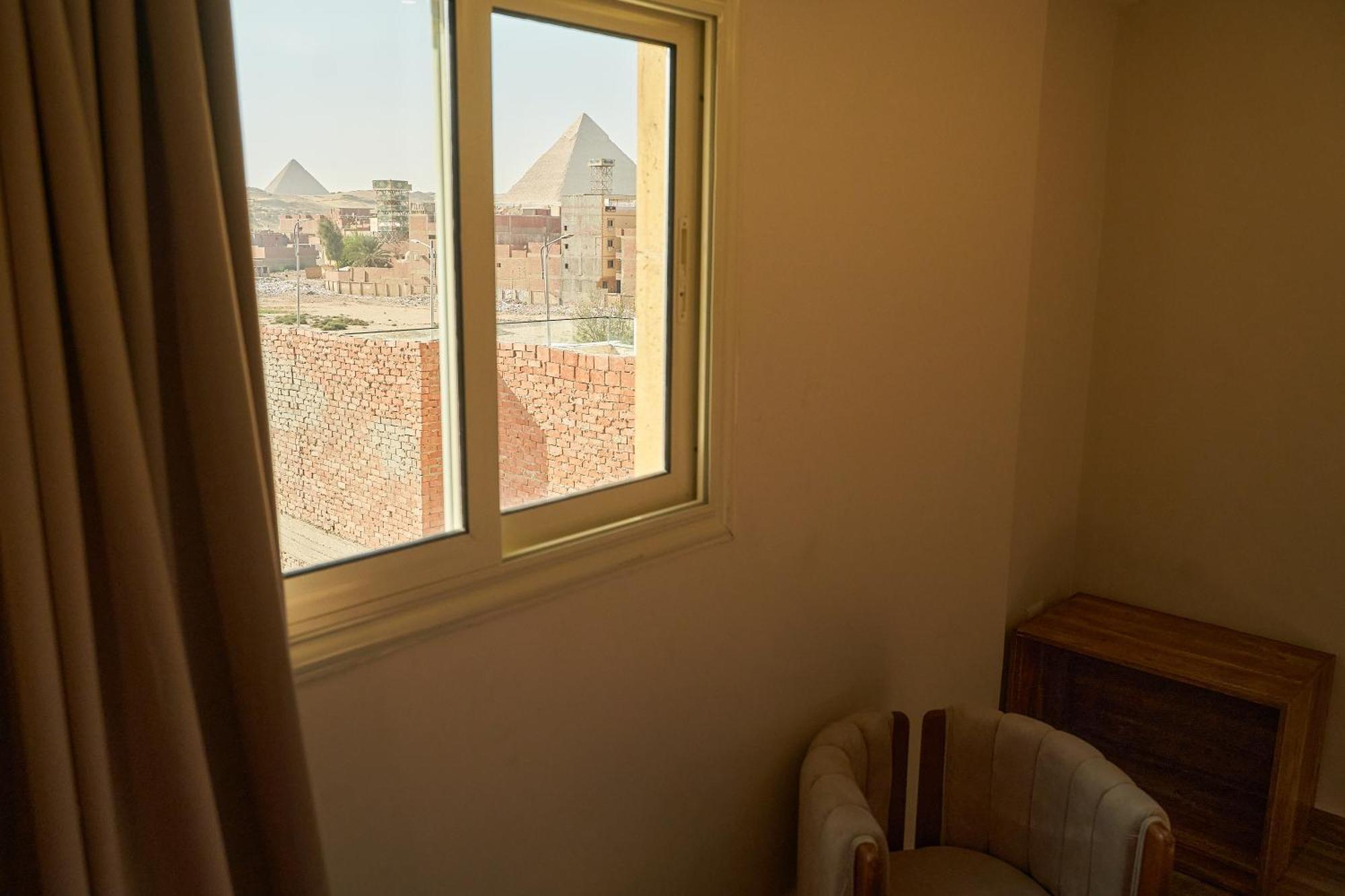 Crown Pyramids View Hotel Giza Ngoại thất bức ảnh