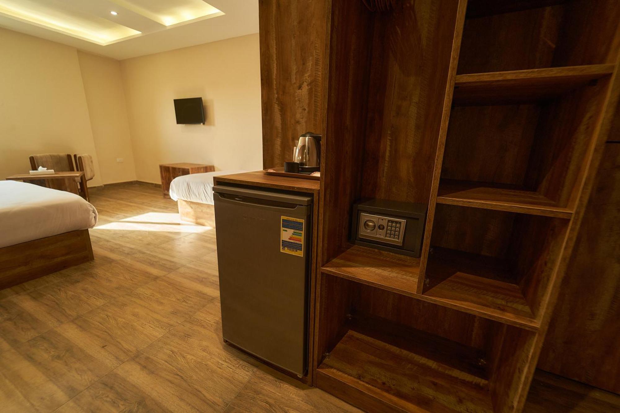 Crown Pyramids View Hotel Giza Ngoại thất bức ảnh
