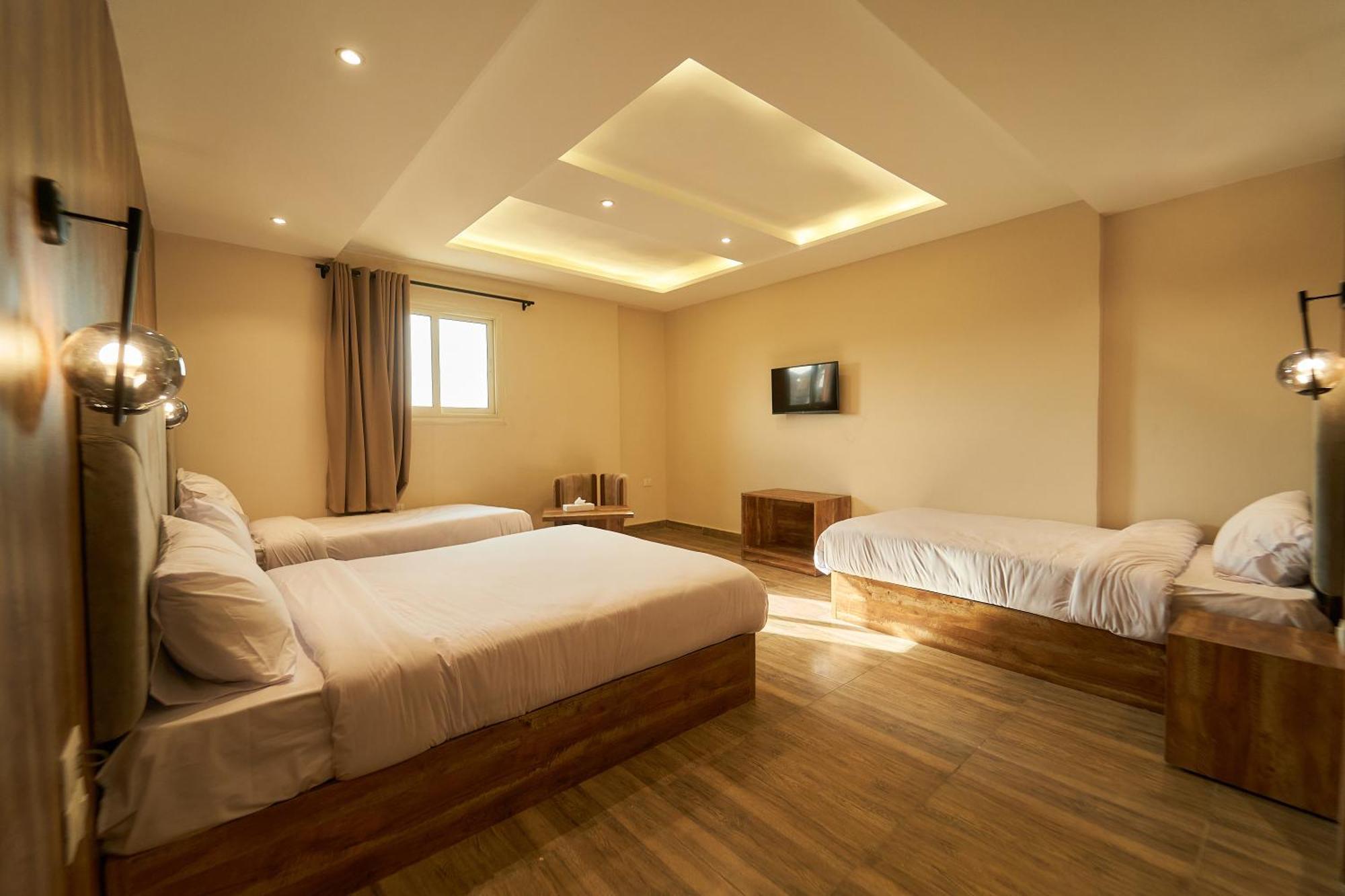 Crown Pyramids View Hotel Giza Ngoại thất bức ảnh
