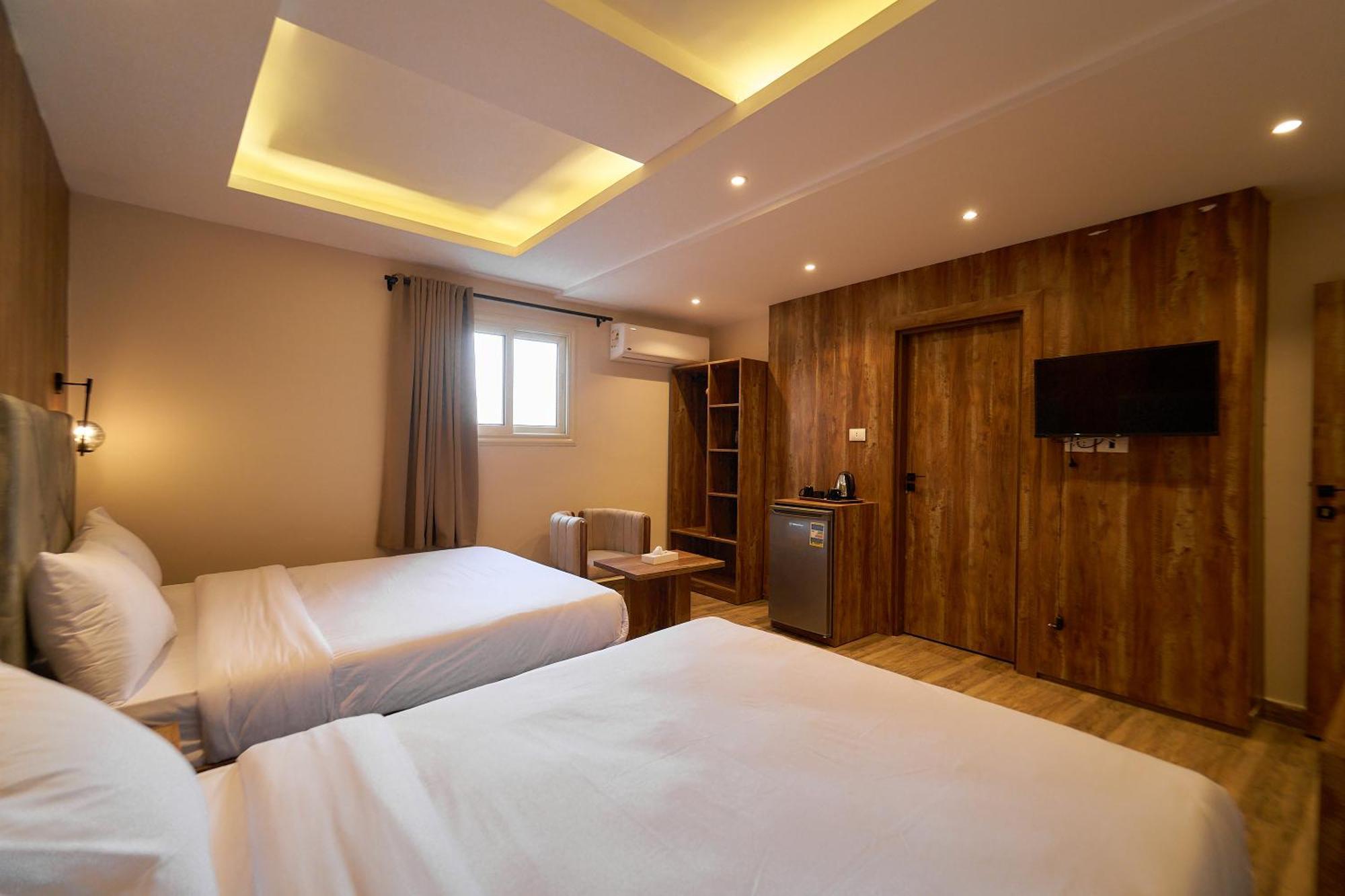 Crown Pyramids View Hotel Giza Ngoại thất bức ảnh