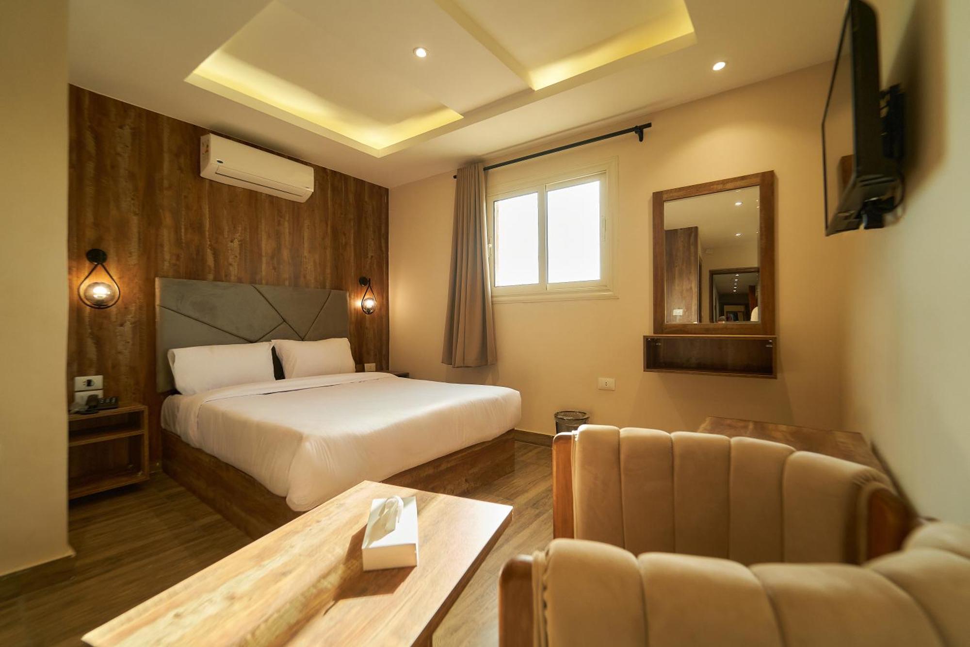 Crown Pyramids View Hotel Giza Ngoại thất bức ảnh