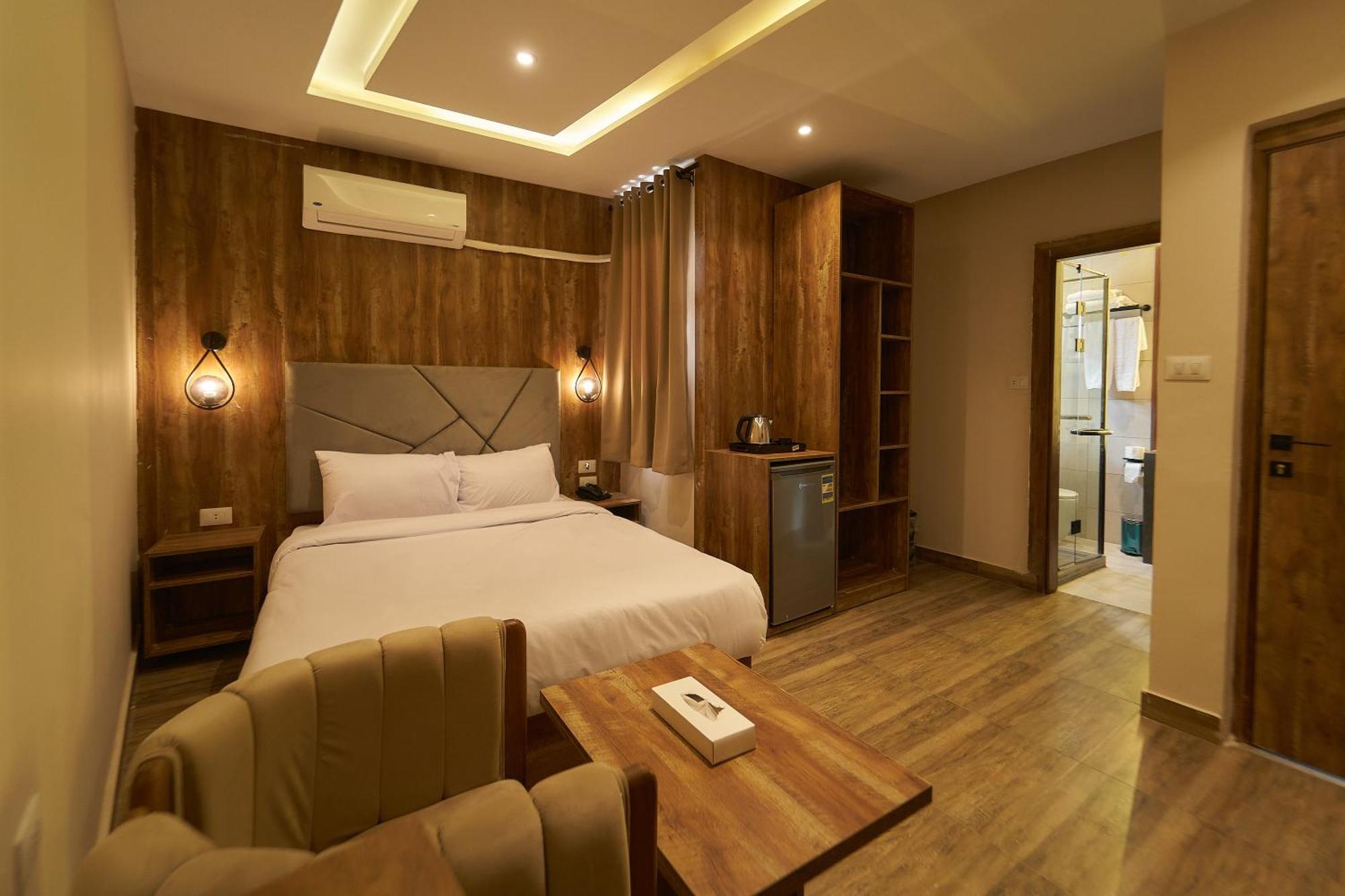 Crown Pyramids View Hotel Giza Ngoại thất bức ảnh